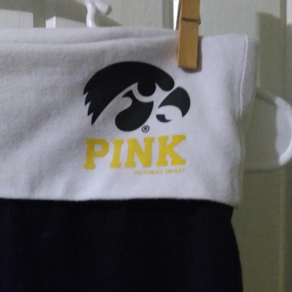 Vs pink Iowa Hawkeyes flared vintage yogas X-small - Picture 1 of 7